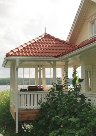 Rakennusliikeen saneeraama mökki4